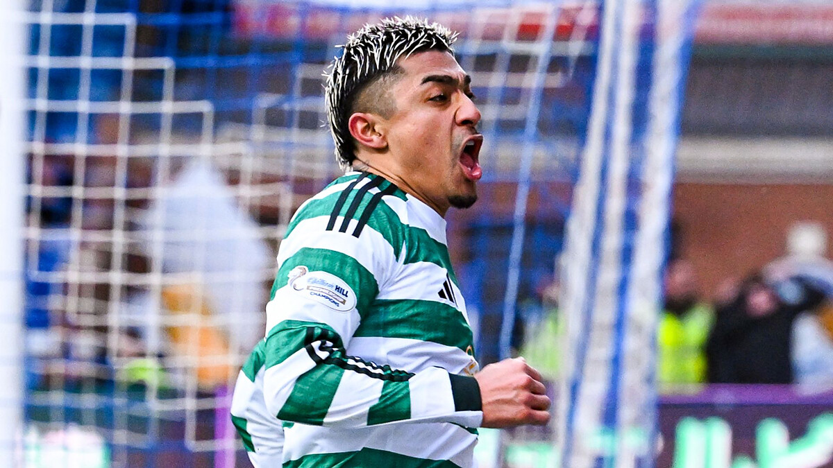 Araujo not expected to return to Celtic this season