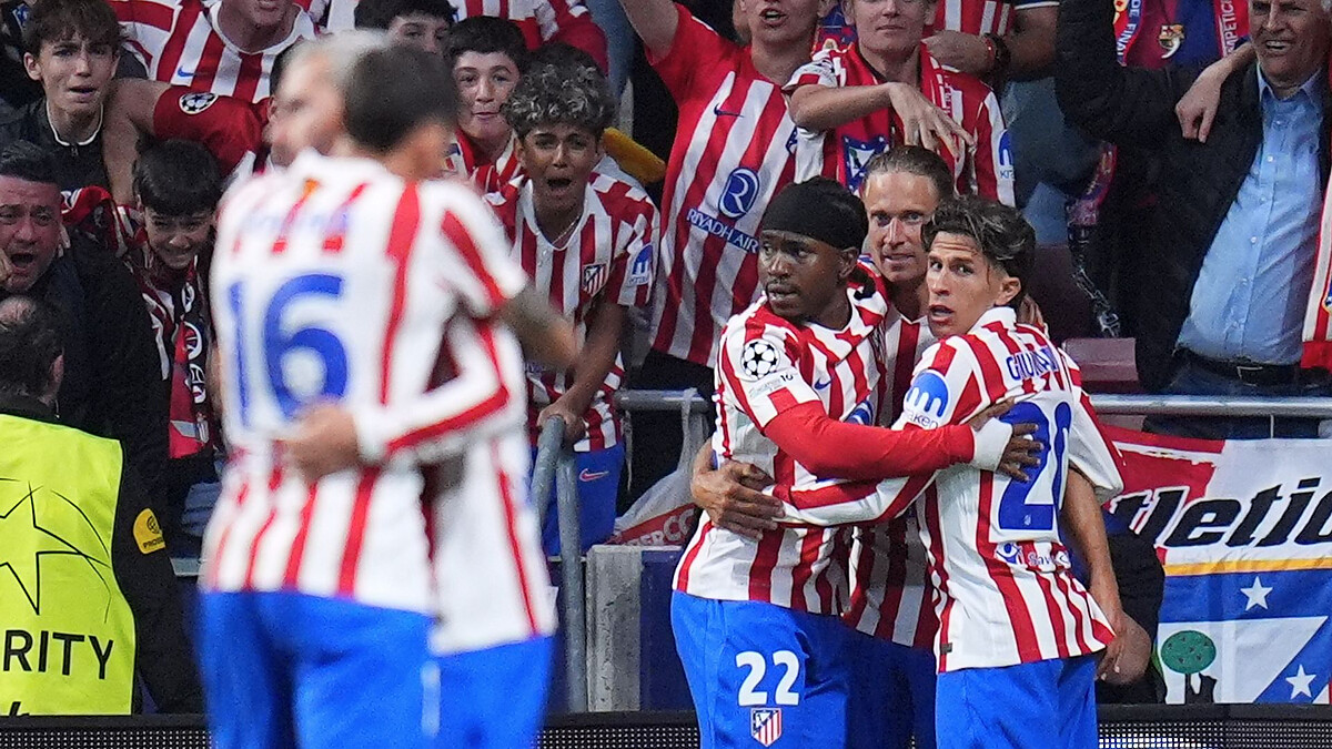 Atletico overcome Barcelona fightback to reach CL semis