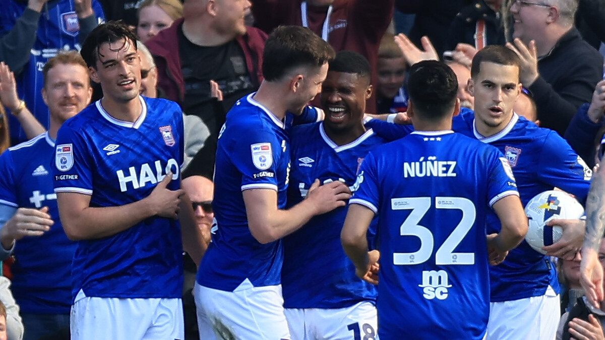 Automatic promotion Ipswich's to lose as relentless Saints run continues