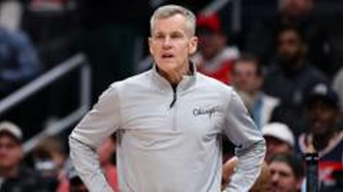 Bulls head coach Donovan resigns after six seasons
