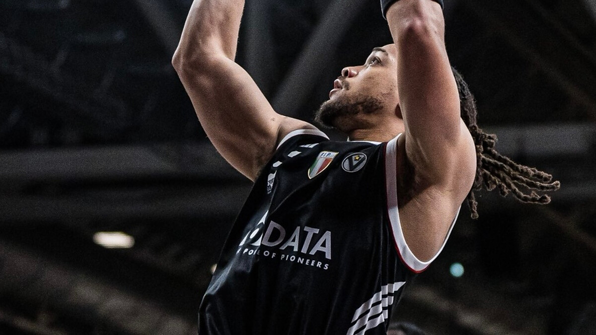 Carsen Edwards scores 34, Virtus climbs to the top