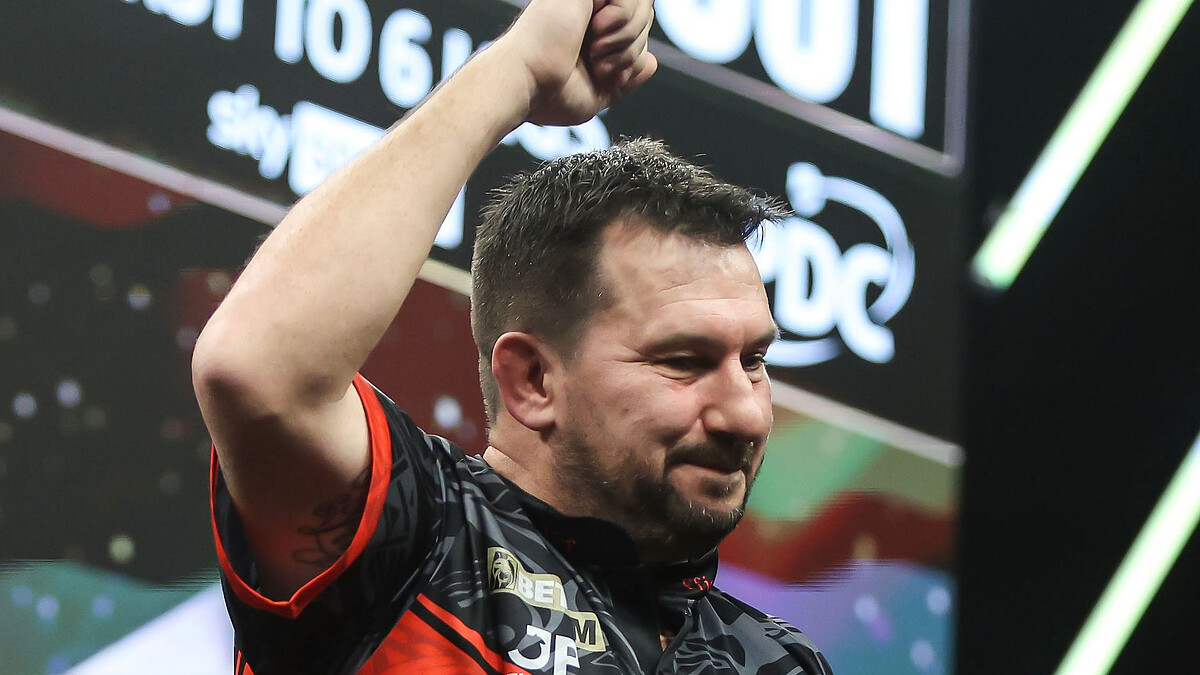 Clayton wins in Brighton to move back to top of Premier League table