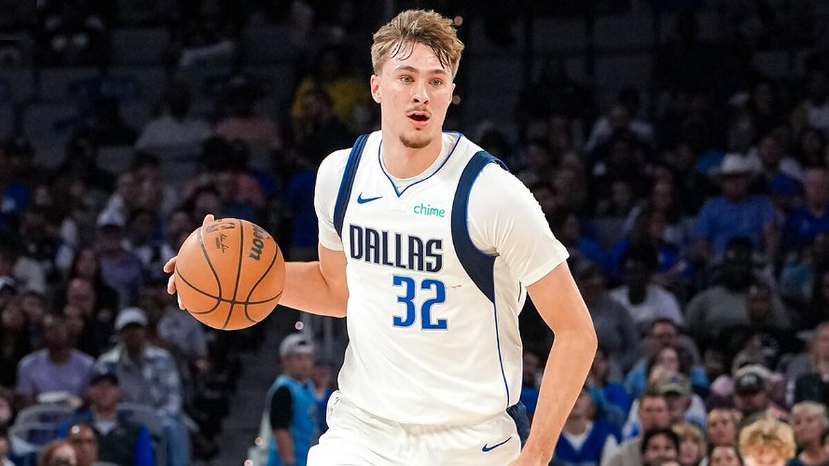 Cooper Flagg edges out Kon Knueppel to claim NBA rookie honors