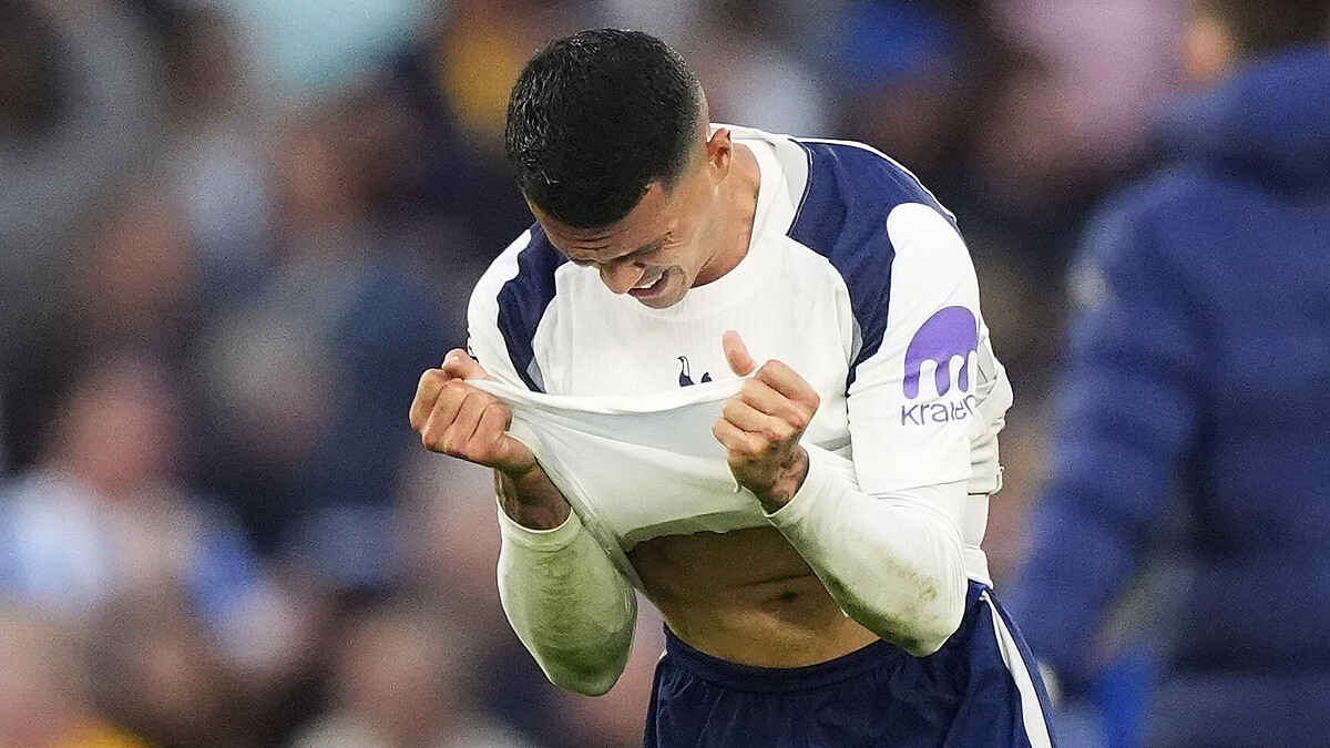 De Zerbi believes Spurs can win their last five games to stay up