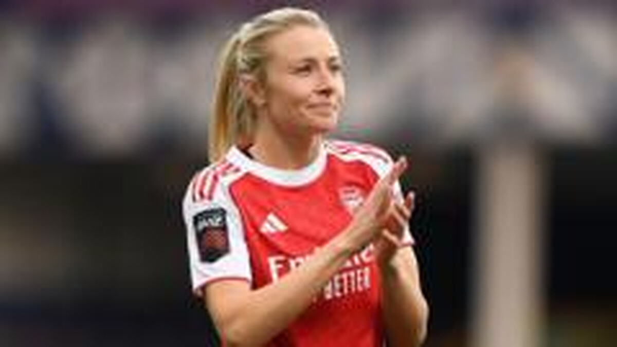 England captain Williamson signs new Arsenal deal