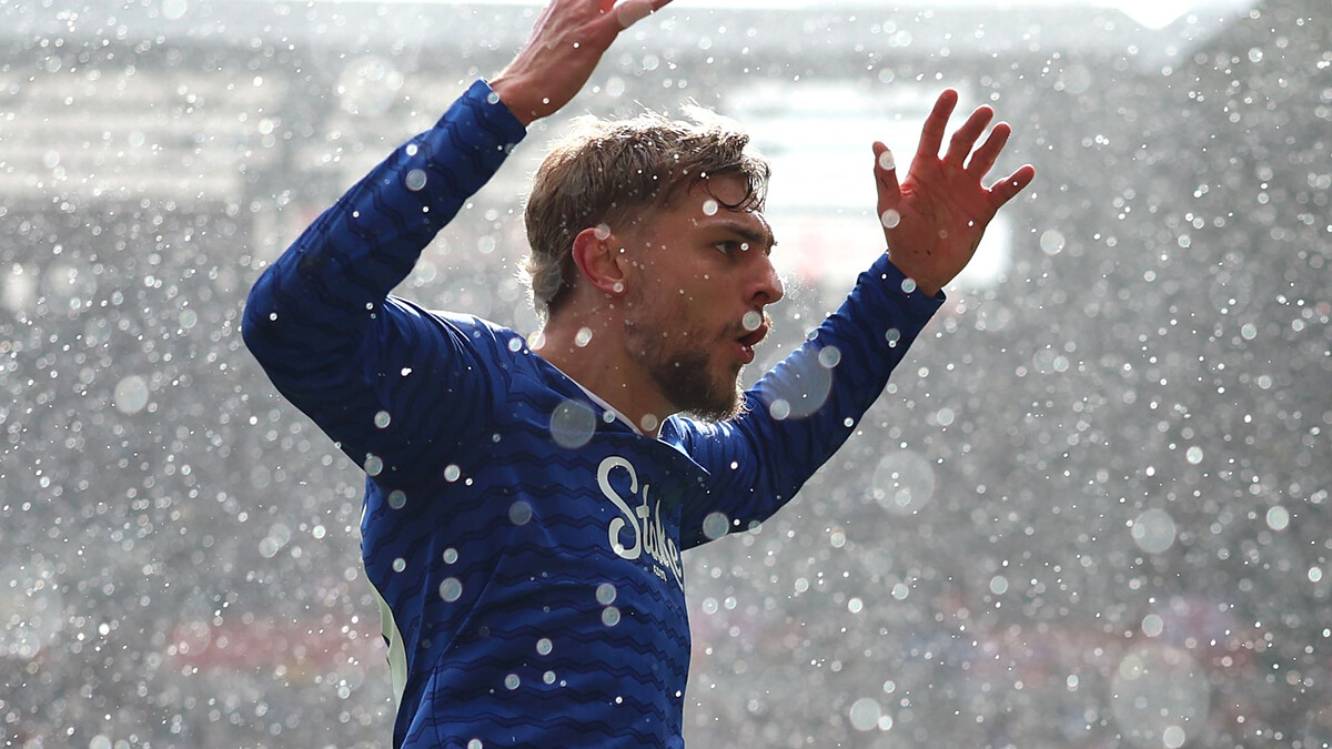 Everton snatch late point from Brentford despite record-breaking Thiago