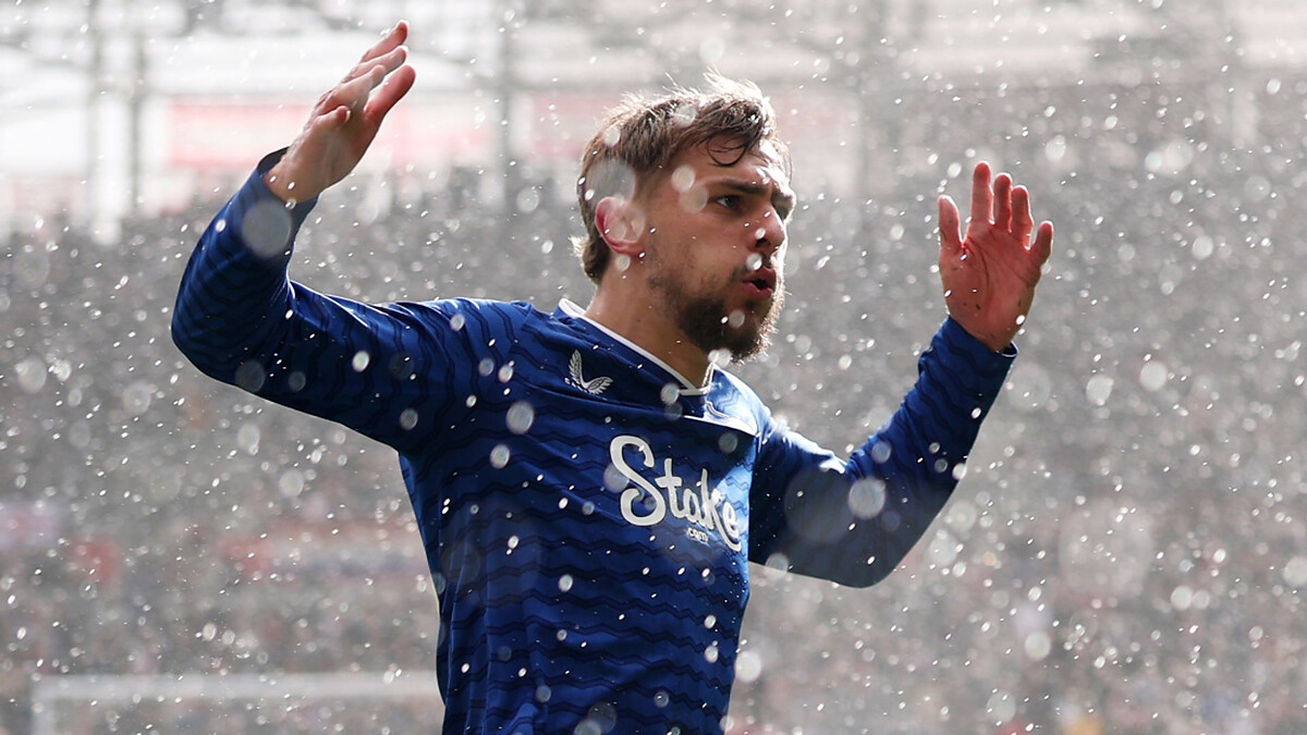 Everton snatch stoppage-time draw vs Brentford LIVE!