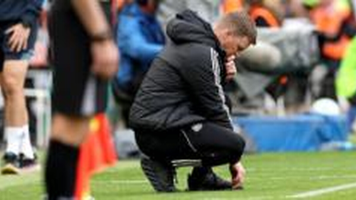 Howe's biggest Newcastle challenge yet? Can he survive?