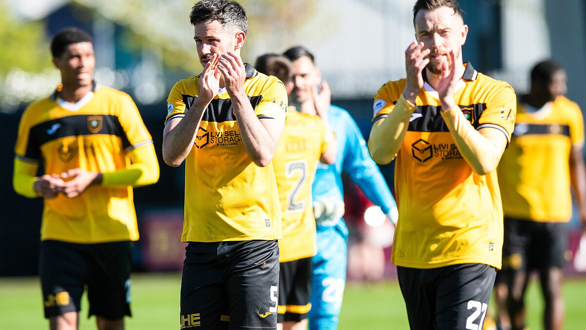 Livingston battle to rare victory over St Mirren to earn lifeline