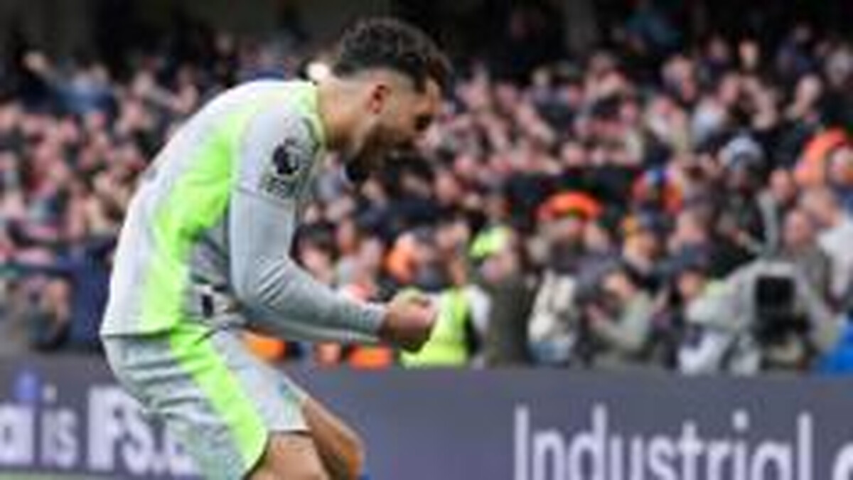 Man City smell blood - why Arsenal should fear title rivals