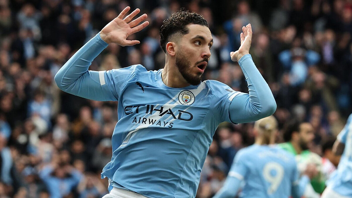 Merse: If Man City don't thrash Burnley, Arsenal are back in title race