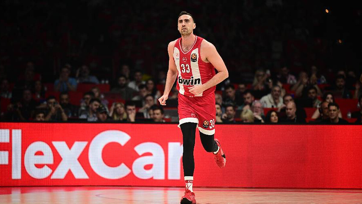 Nikola Milutinov wins EuroLeague Playoffs Game 1 MVP award
