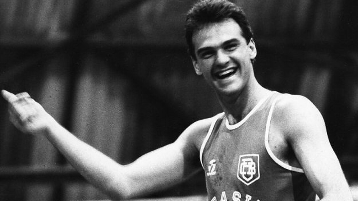 Oscar Schmidt died at the age of 68