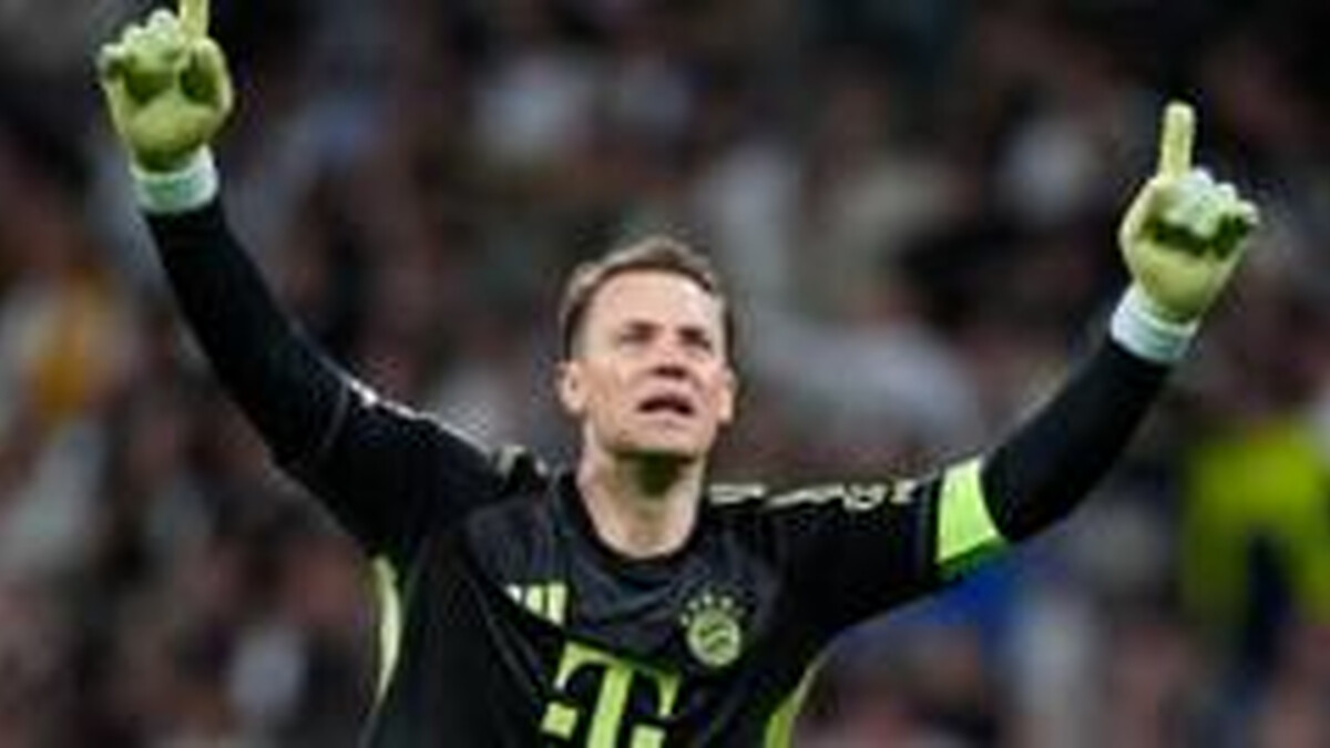 Raya? Neuer? Maignan? Who are world's best goalkeepers?