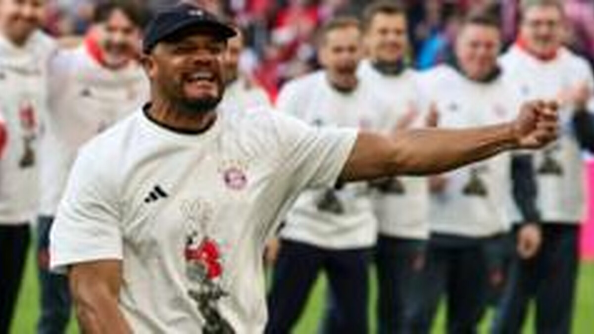 Record-breaking Bayern win Bundesliga - now for the Treble