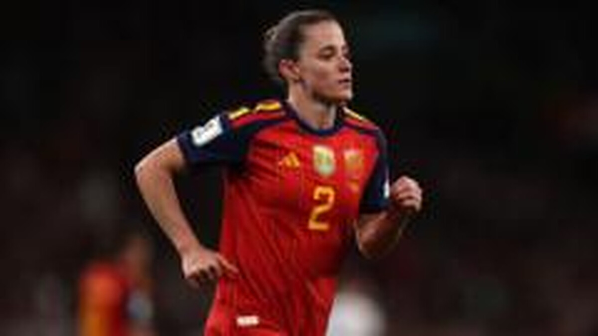 Spain defender Batlle close to agreeing Arsenal move