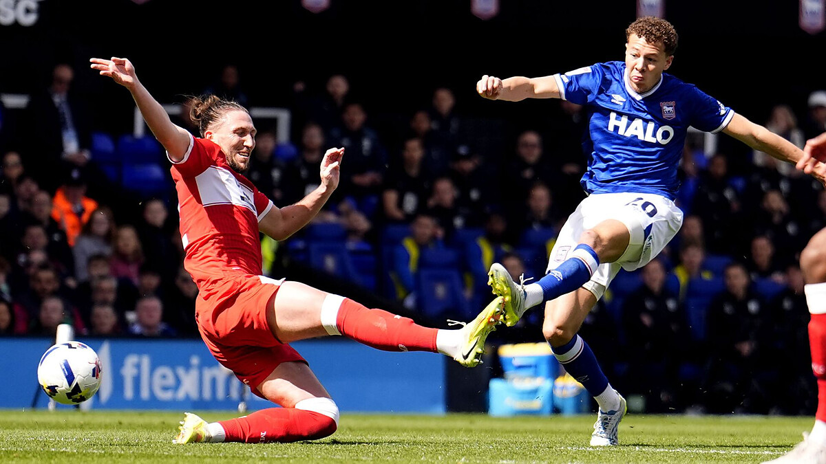 Two goals in five minutes! Ipswich find equaliser against Boro LIVE!