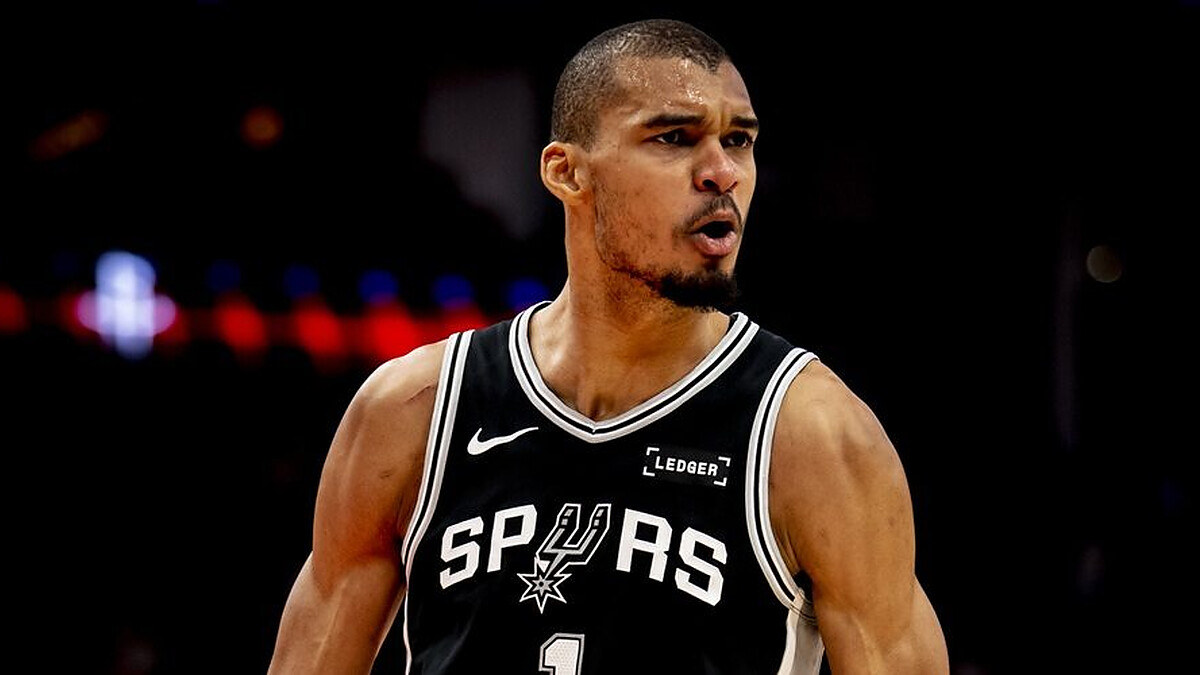 Wembanyama one step from awards eligibility amid injury scare