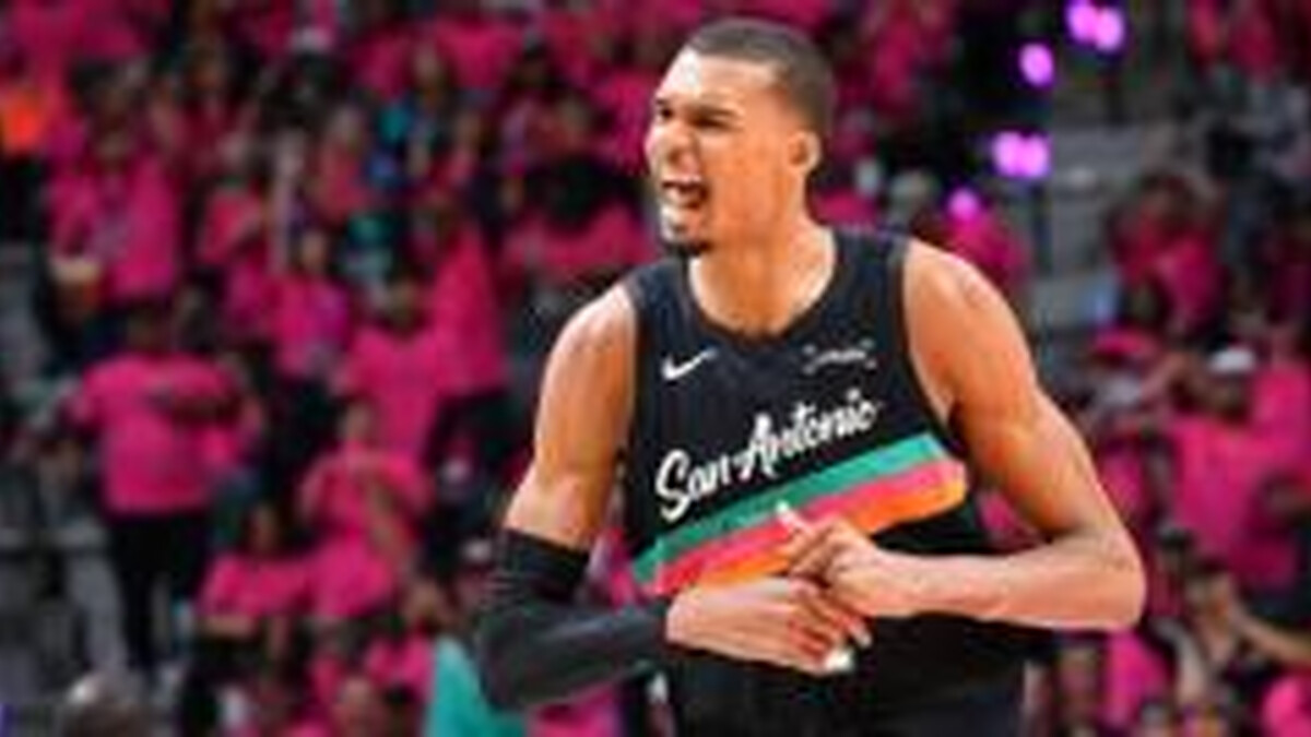 Wembanyama wins NBA award with 100% of vote