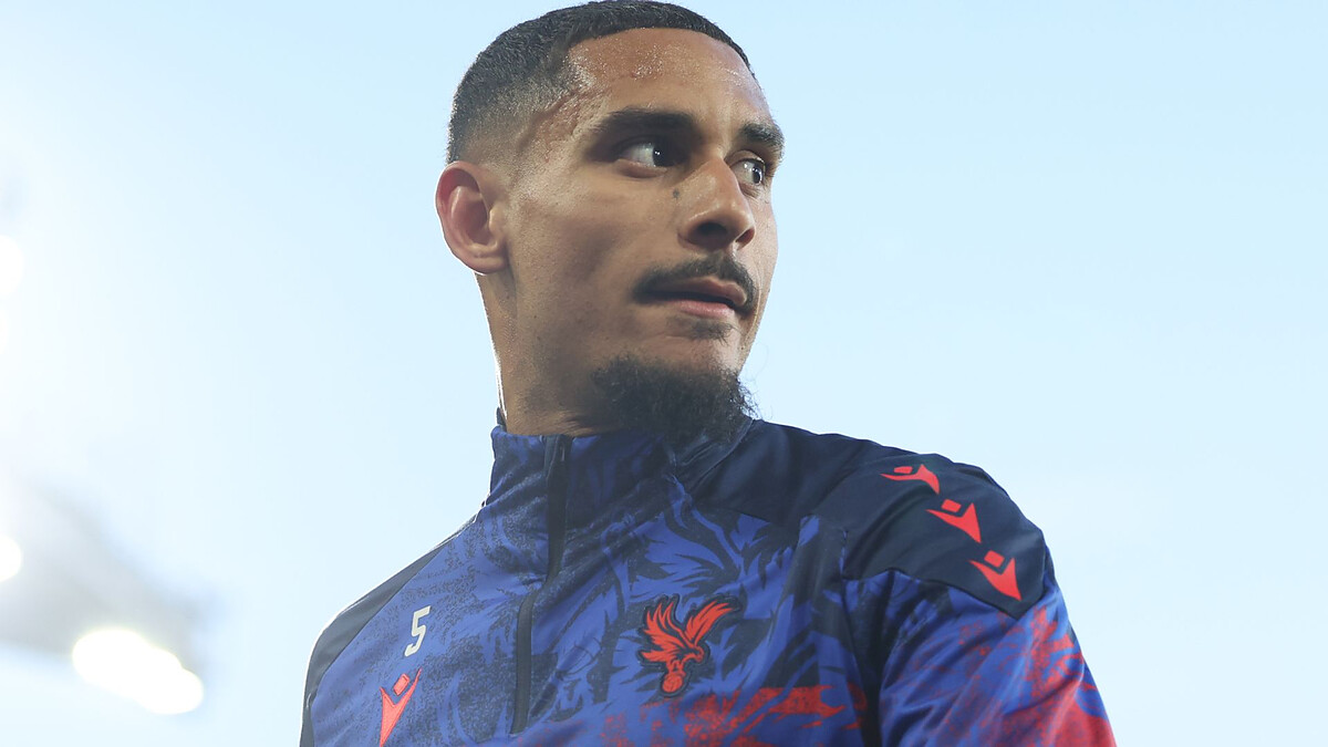 West Ham aiming to move four points clear of Spurs at Palace LIVE!