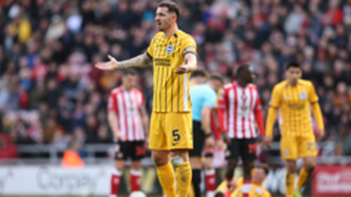 Who can still receive a yellow card suspension in the Premier League?