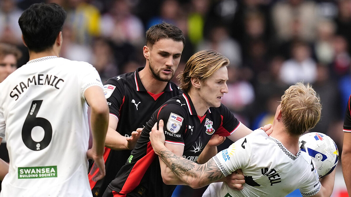 Wrexham, West Brom lead; Southampton level at Swansea - EFL LIVE!