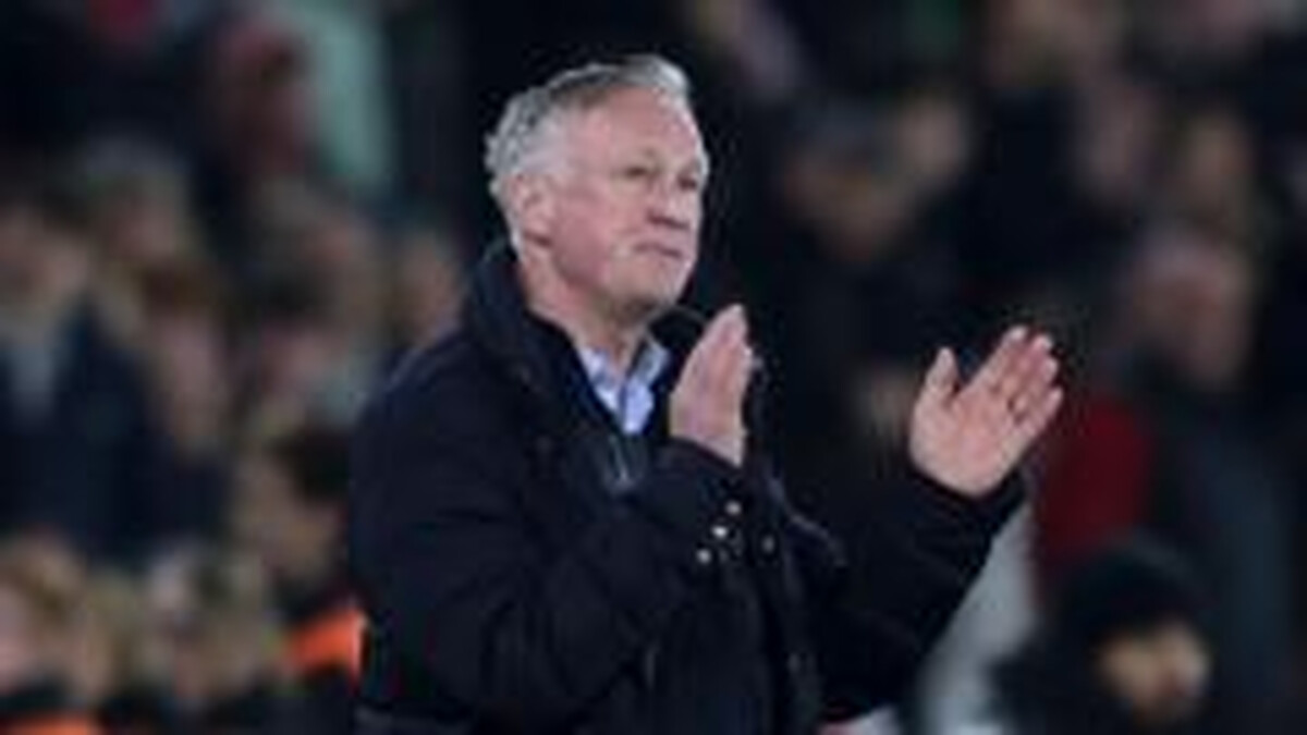 'You can't do both' - O'Neill on managerial future
