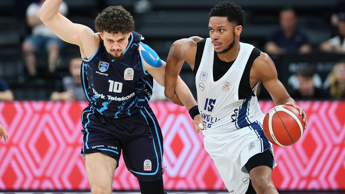 Anadolu Efes beats Turk Telekom in Game 1 of the BSL Quaterfinals
