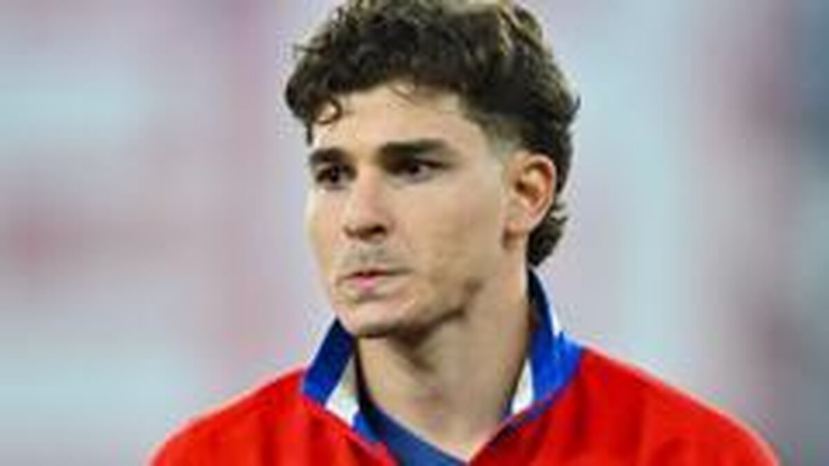 Atletico mock Barca's Alvarez move with joke Yamal offer