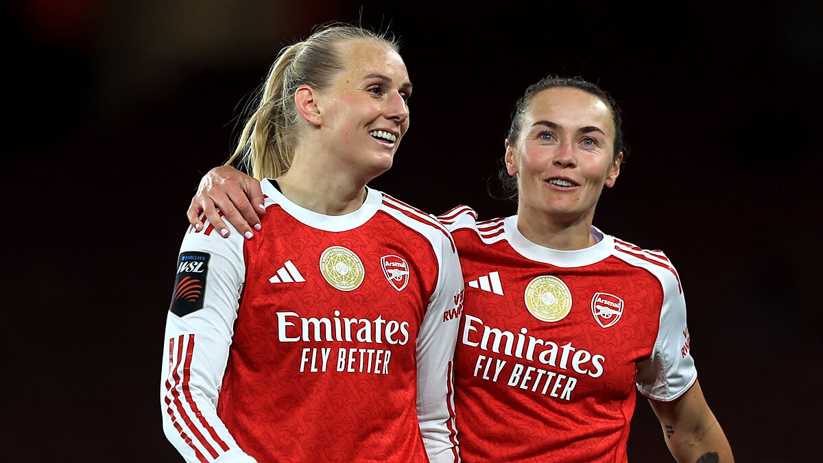 Blackstenius scores controversial late winner for Arsenal against Everton