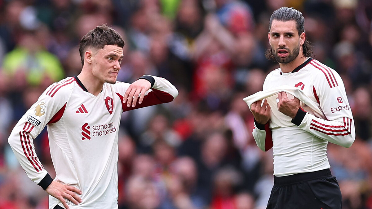 Carra: I'm worried where Liverpool are heading