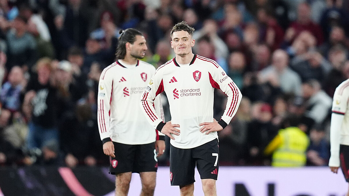 Carra: Liverpool have too many weak players - they don't excel at anything