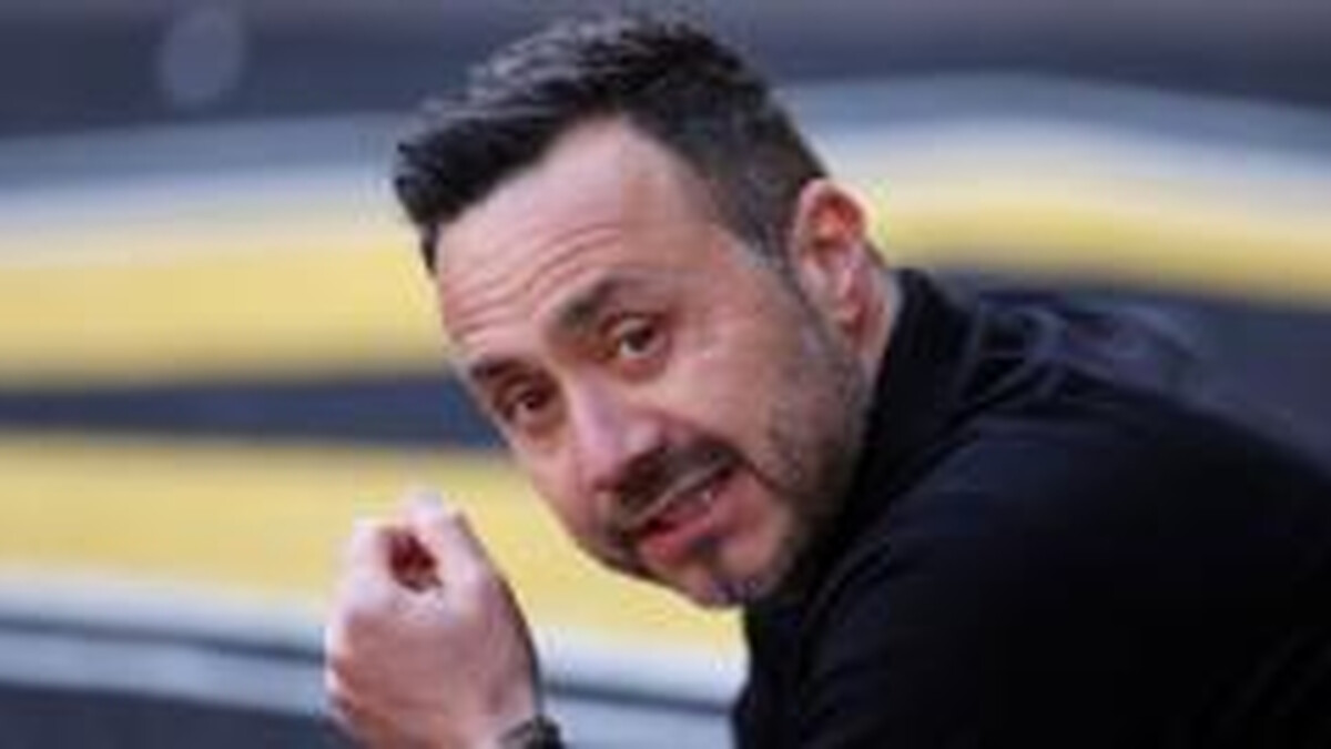 De Zerbi urges Spurs to 'silence voice inside of us'