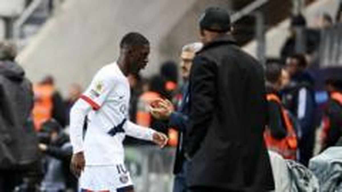 Dembele having treatment for calf strain, say PSG