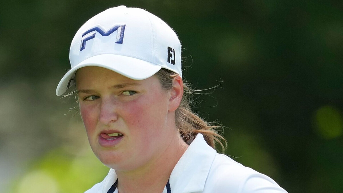 England's Woad holds on for impressive LPGA Tour victory
