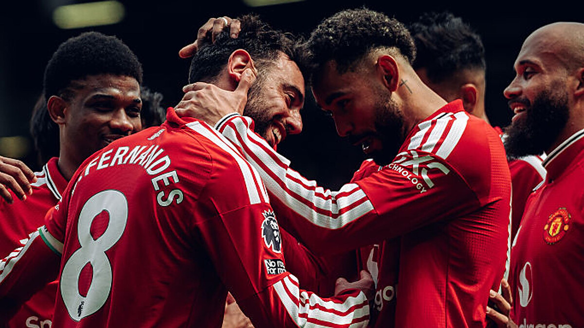 Fernandes matches PL assist record as United seal third with Forest win