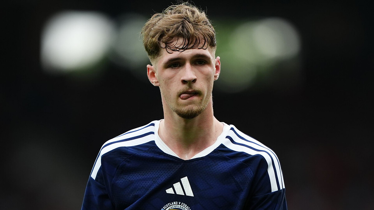 Fletcher called up to Scotland's World Cup squad to replace Gilmour