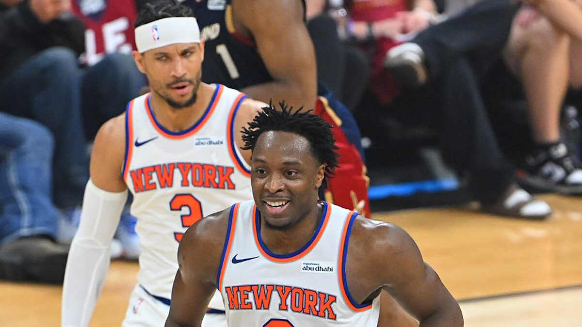 Knicks sweep Cavaliers to reach first NBA Finals since 1999