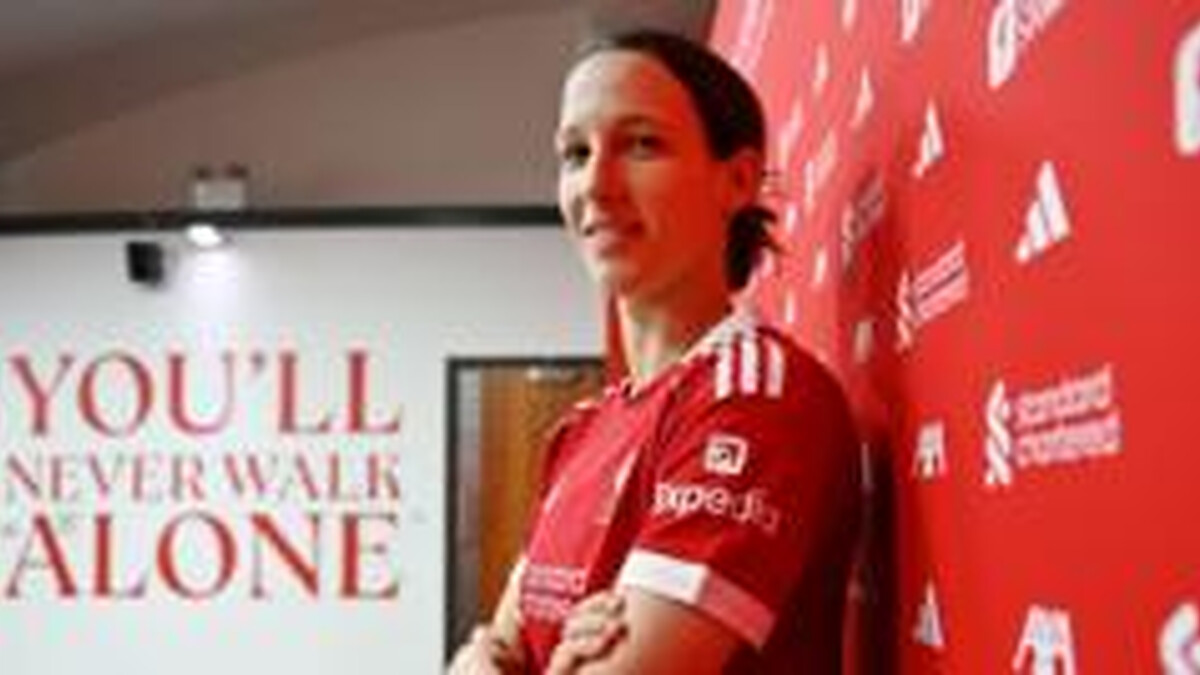 Liverpool agree deal with Slovenia defender Agrez