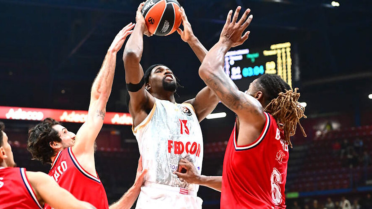 Maccabi Tel Aviv reportedly submits offer to Kevarrius Hayes