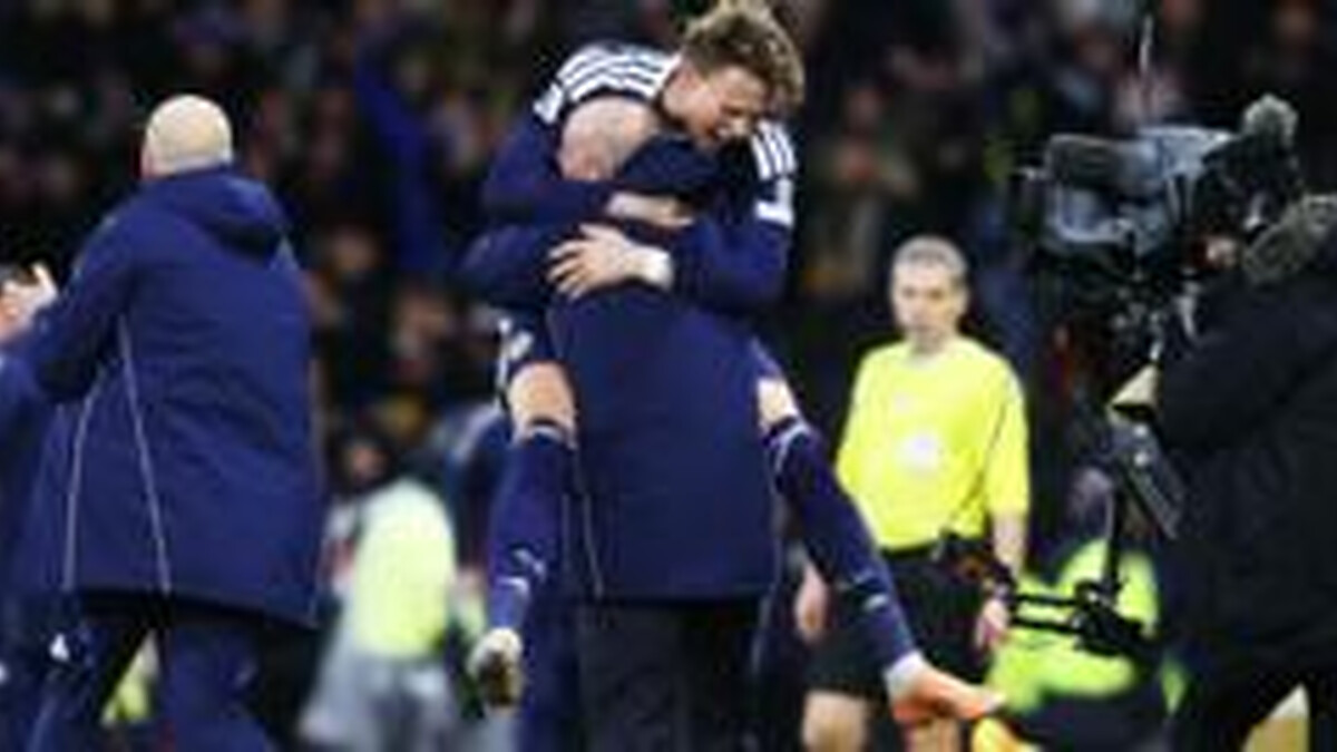 McTominay backs 'great man' Clarke for Scotland stay