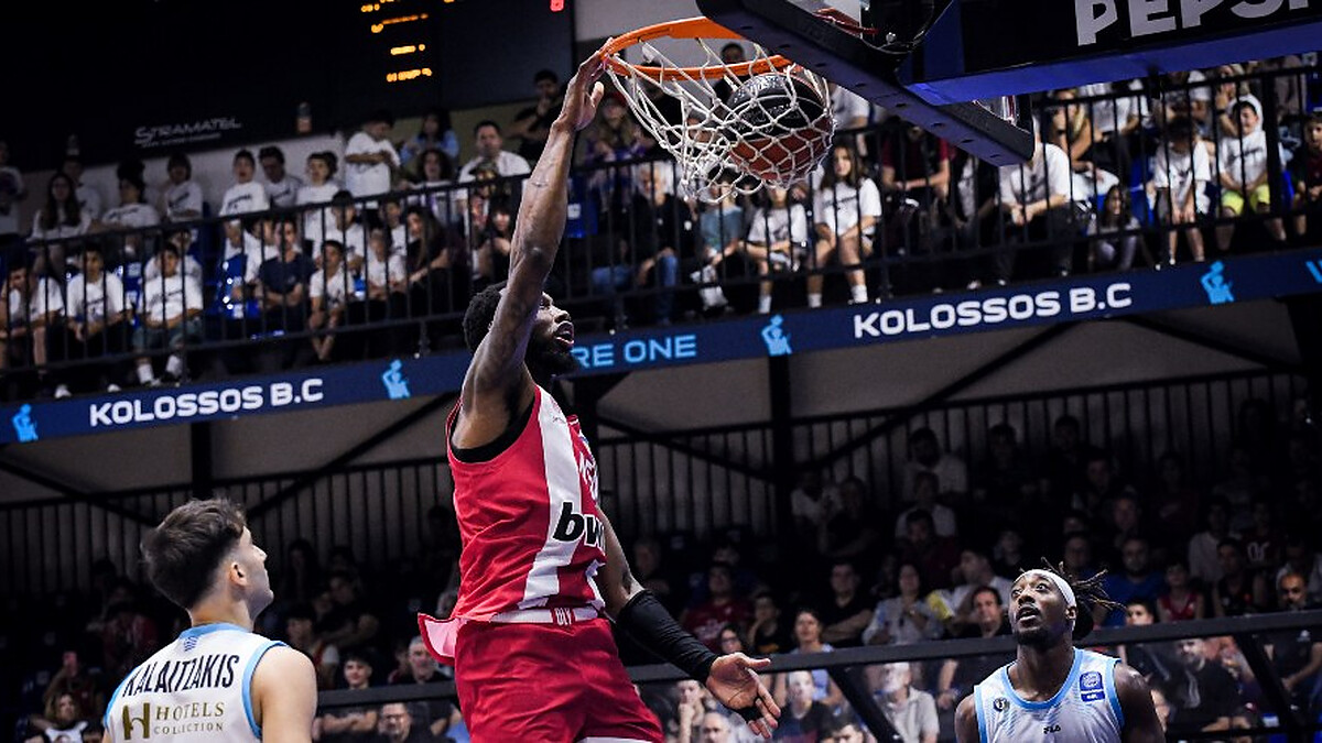 Olympiacos crushes Kolossos on the road to advance to semifinals