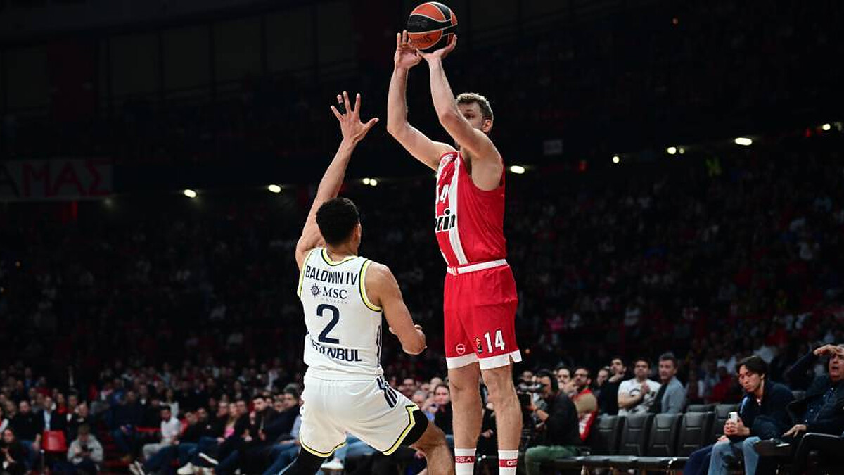 Olympiacos vs. Fenerbahce: Five important clashes in the Athens showdown