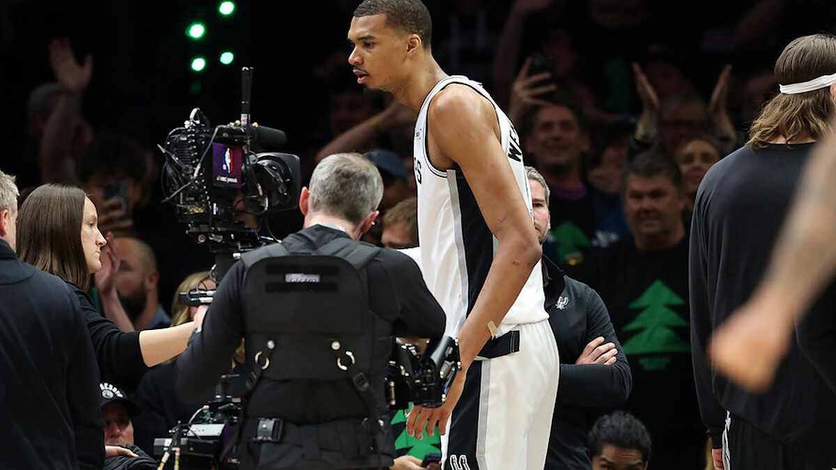 Spurs coach blasts physicality after Wembanyama’s ejection: “Don’t give a s*”