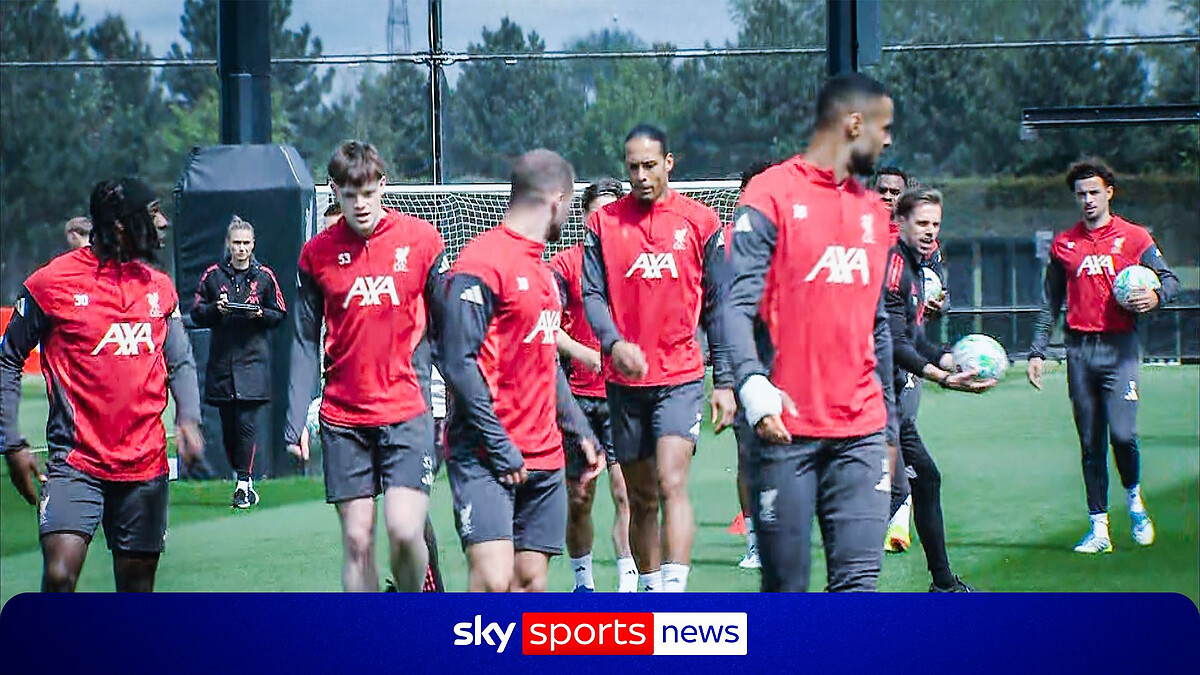 Still no Salah, Isak, Alisson or Mamardashvilli | Liverpool training ahead of Chelsea clash