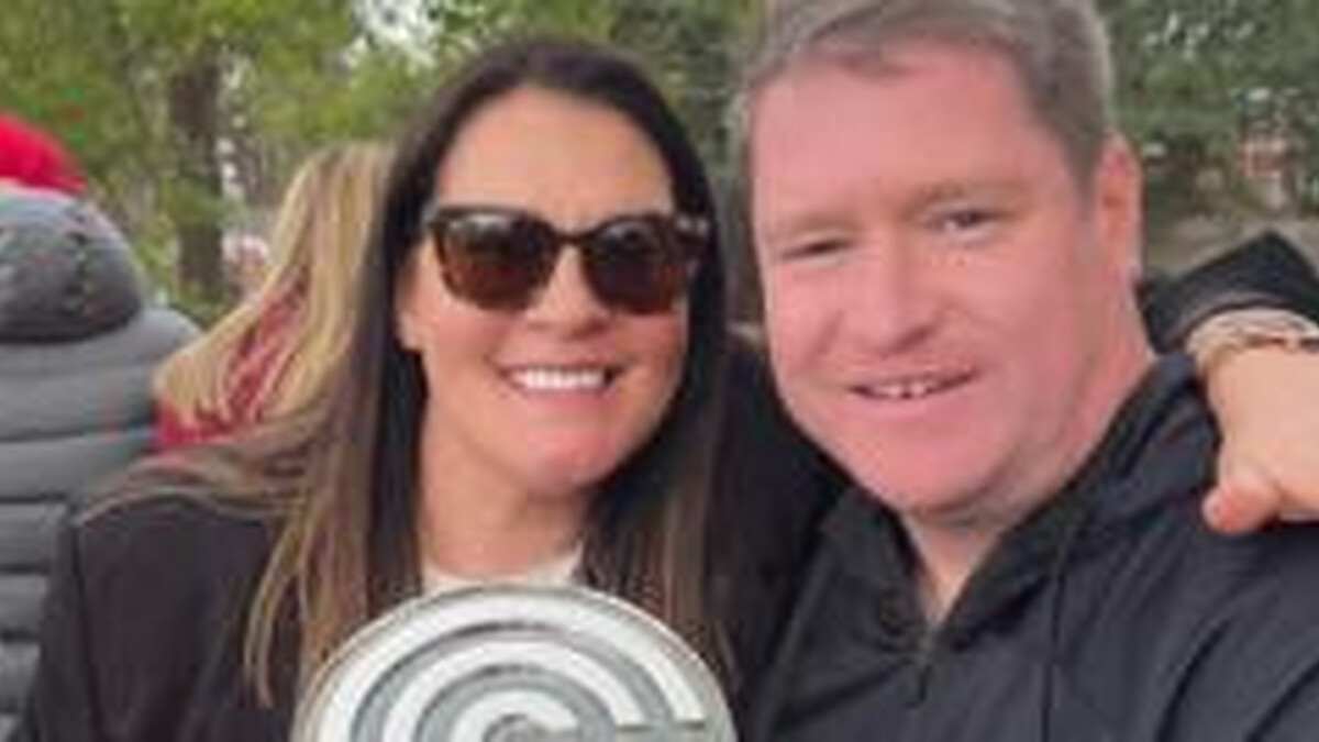 'Superhuman' managers shouldn't have to ask for help - Beard's family on loss