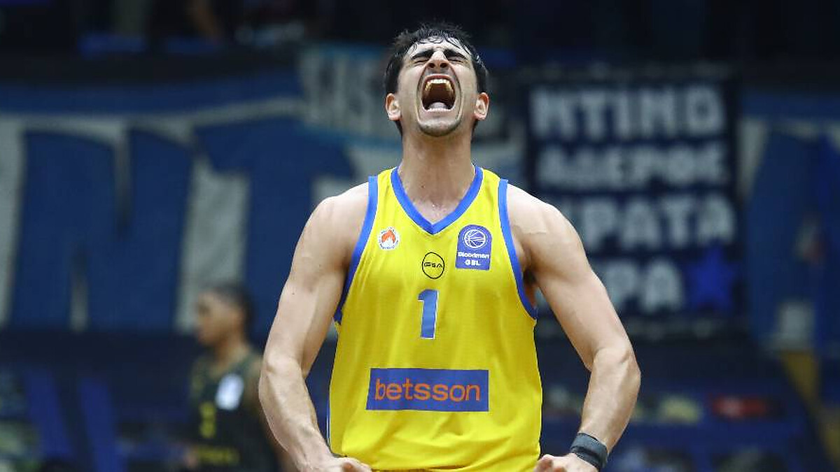 Valencia Basket extends Álvaro Cárdenas’ contract