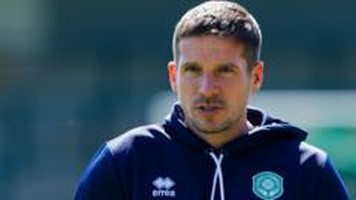 Yeovil boss accused of trying to poach ex-club's players