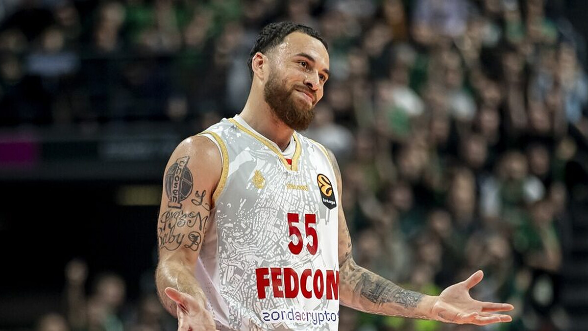 Barcelona and Mike James reportedly face potential legal battle