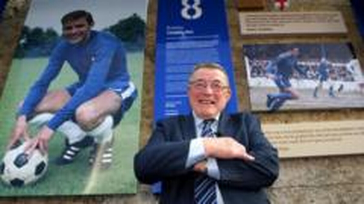 Chelsea legend Tambling dies aged 84